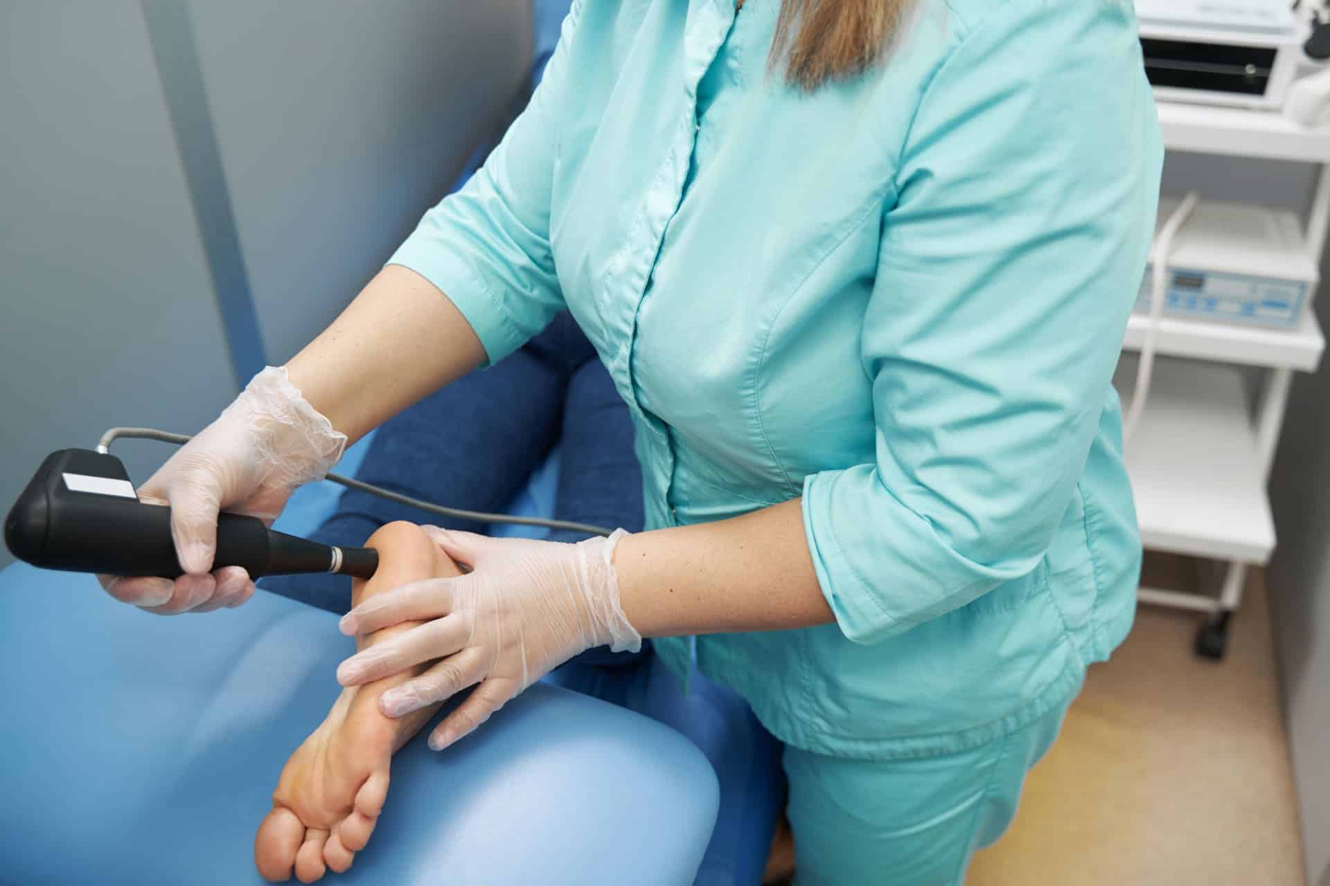 Shockwave Therapy Jupiter, FL | Flex Spine and Sport